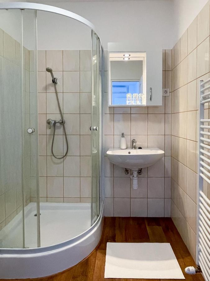 Bed and Breakfast Tanyacsarda Panzio Baja Zewnętrze zdjęcie