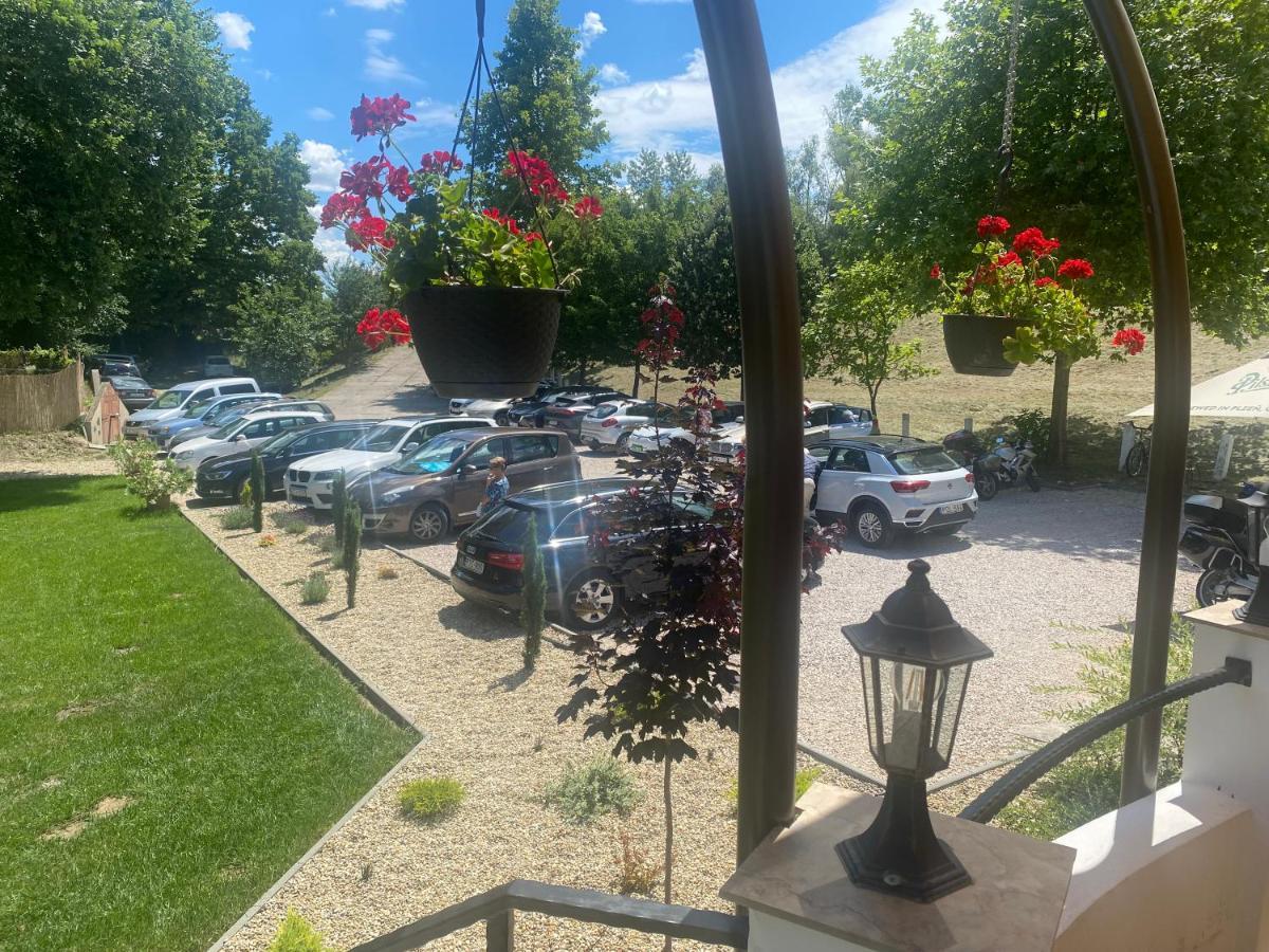 Bed and Breakfast Tanyacsarda Panzio Baja Zewnętrze zdjęcie